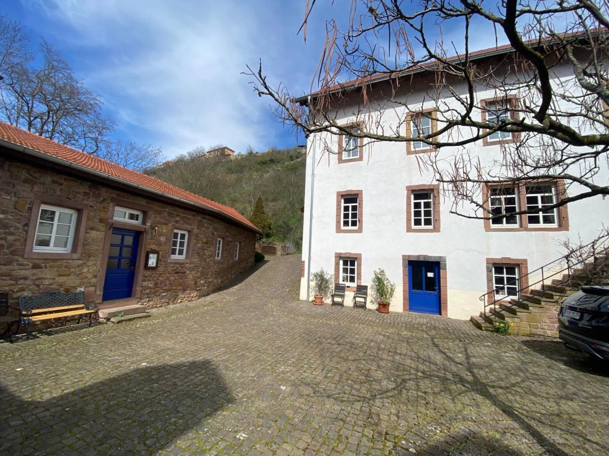 Bed and Breakfast Felsenmuehle Neuleiningen Экстерьер фото